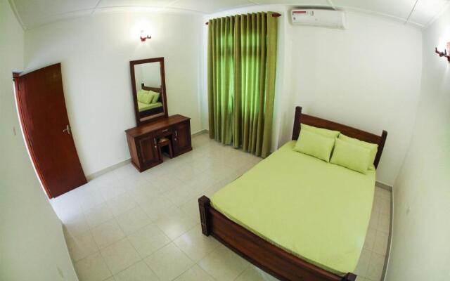 12 B Lewella Road, Kandy.