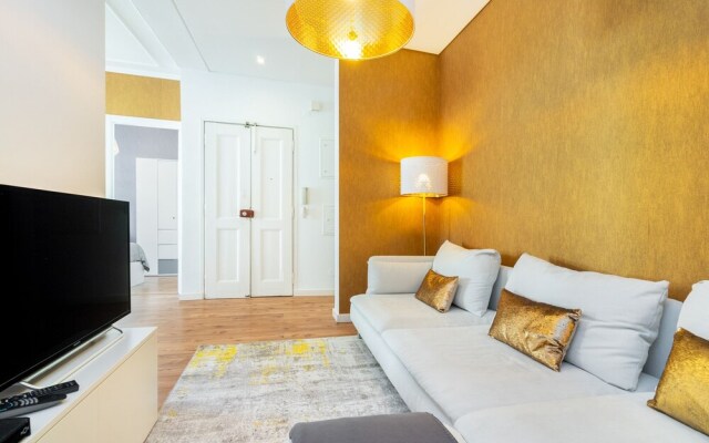 Golden Premium Apartment