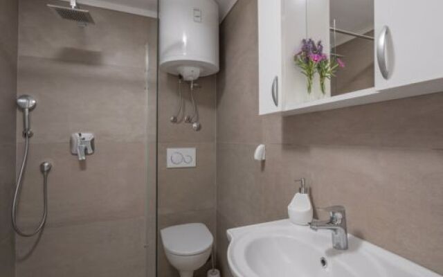 House Leonardo Novigrad (Istra)