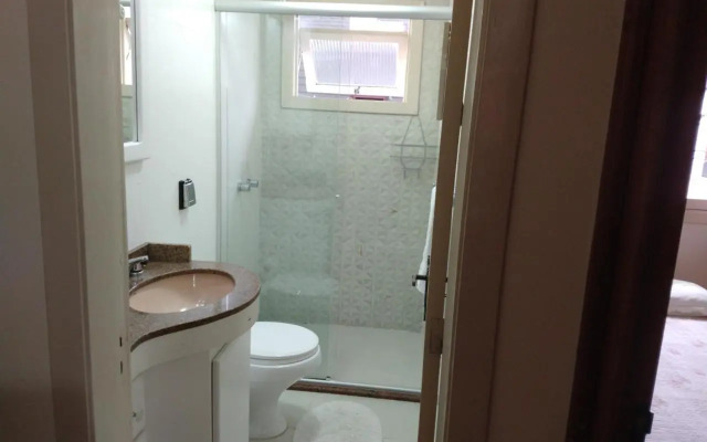 Apto com 3 quartos no centro de Gramado