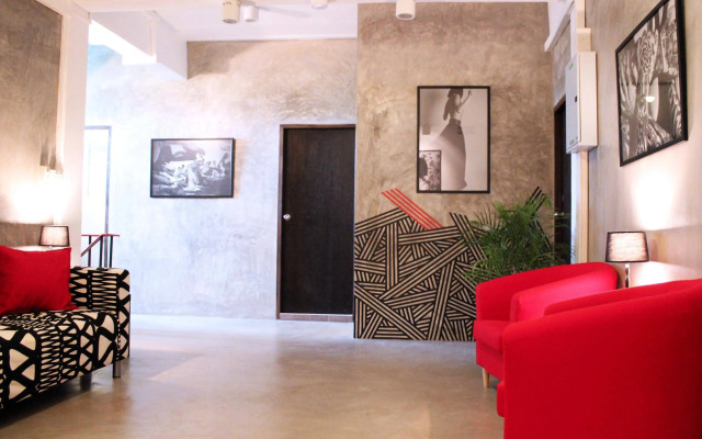Kama Bangkok - Boutique Bed & Breakfast - Hostel