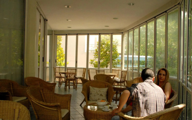 Hotel Arno