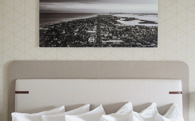 The Boulevard Hotel