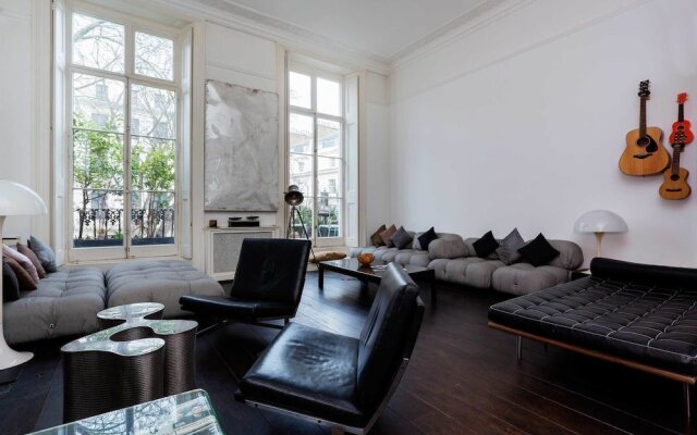 Queen's Gardens Delight