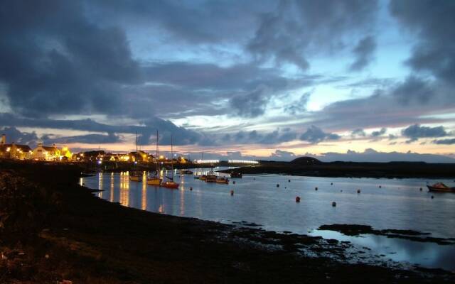 Harbour Guest House
