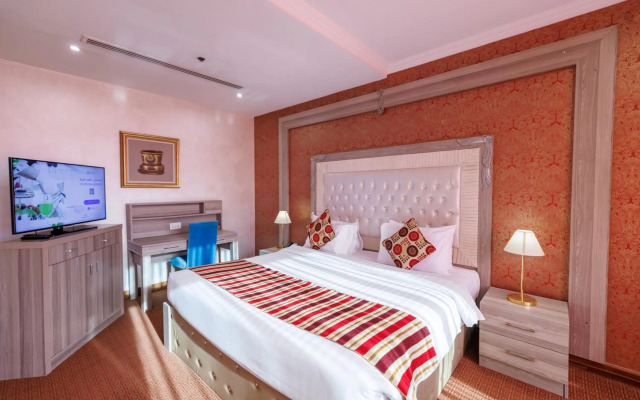 Sapphire Plaza Hotel