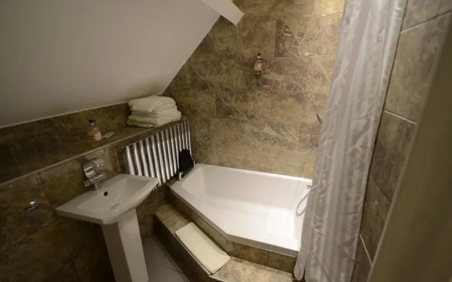 Harboro Hotel