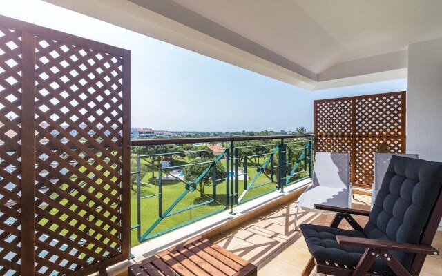 Stylish 3 Bedroom Apartment in Vila Sol Resort