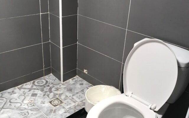 VK House No.5 Jingan Temple