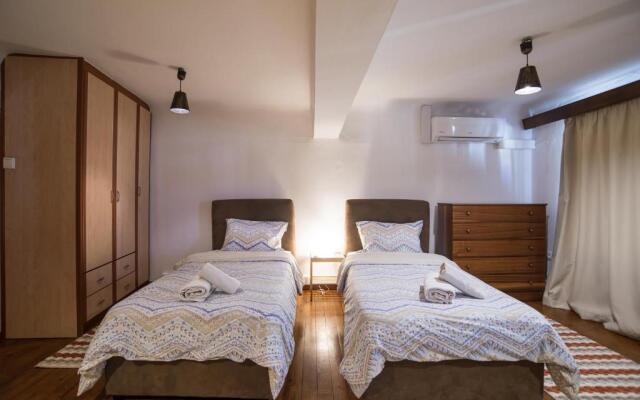 Deucalion Stone Apartment in the Centre of Arachova