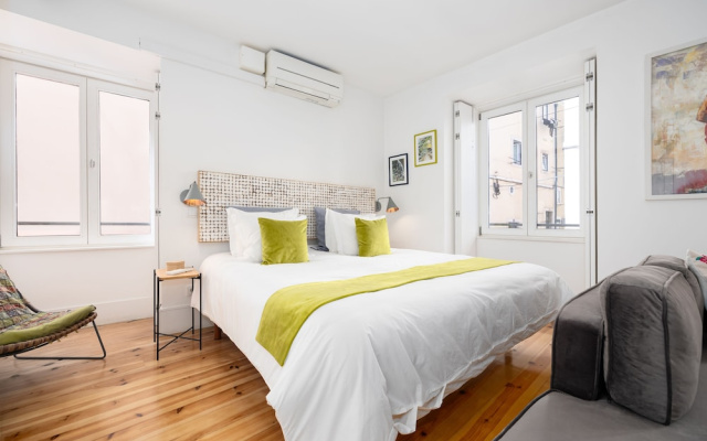 Lemonn Apartments