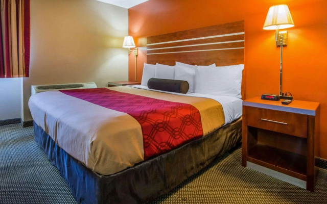 Econo Lodge Hermitage South