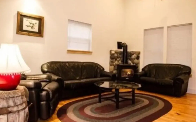 Mt Baker Lodging Cabin 12 - Sleeps 4