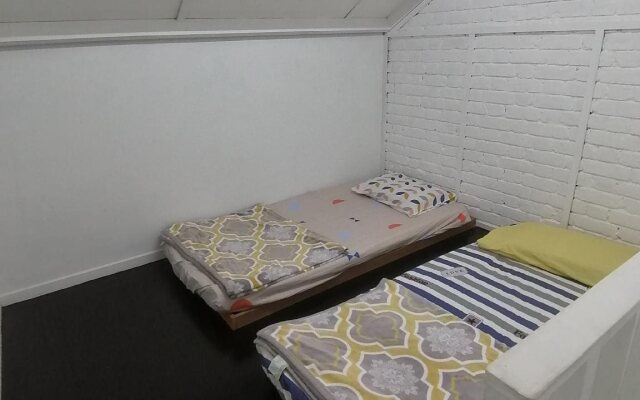X-Plorer Backpackers - Hostel