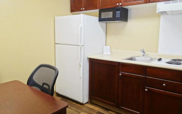 Sonesta Simply Suites Stafford