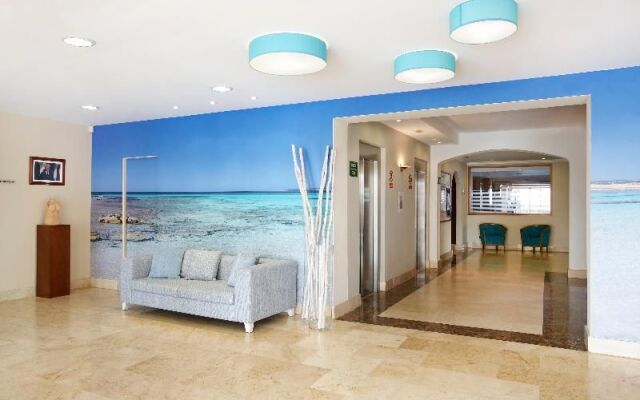 Universal Villa Marquesa