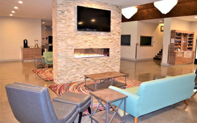 Richland Riverfront Hotel and Conference Center, Ascend Hotel Collection