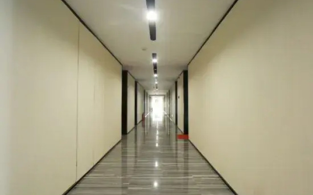 Tide Hotel