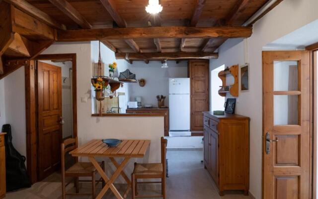 Stone House in Lafkos Pelion