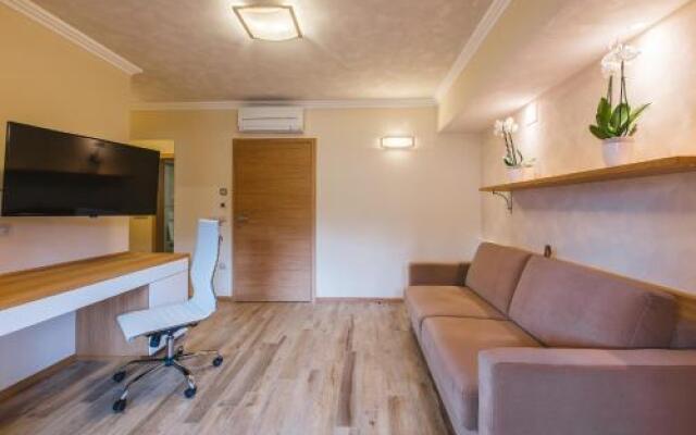 Apartment Ledrar