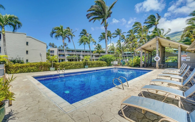 Kaunakakai Condo w/ Private Lanai & Ocean Views!