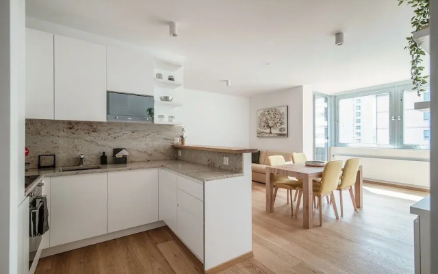 Palace Apartment