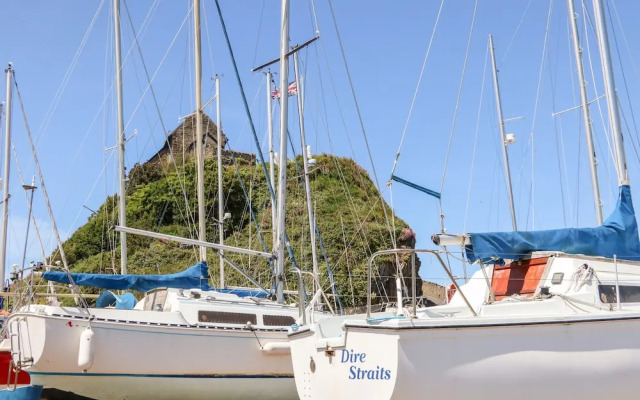 1 Cheyne Beach Apartments