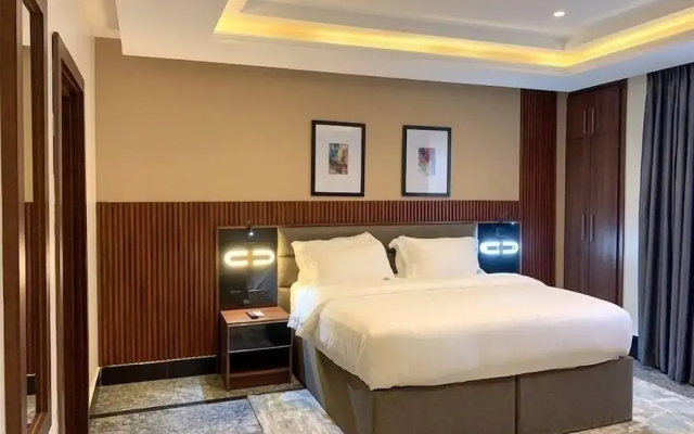 Five Homes Hotel