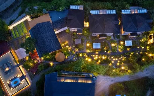 Hailuogou Tongtang·Secret Garden Holiday Villa·Snow Mountain Holiday Villa