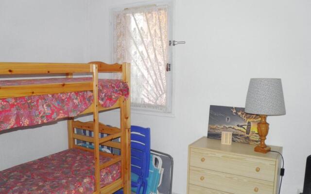 Appartement Sète, 2 Pièces, 4 Personnes - Fr-1-338-98