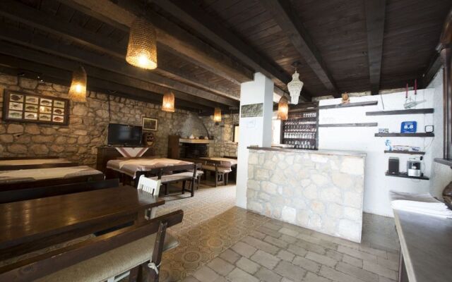 Rooms Mali Raj