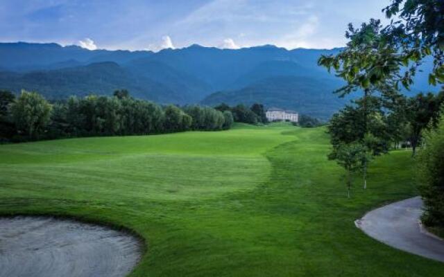 Dali Canghai Guoling No.1 Resort