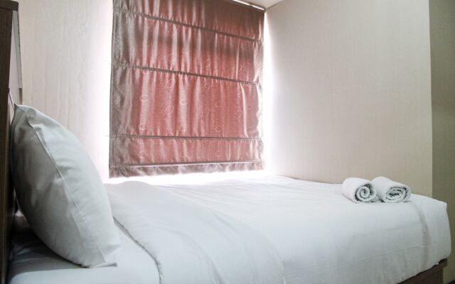 Clean and Cozy 2BR at Green Bay Apartment