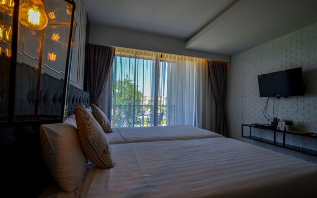 SiamBeach Resort