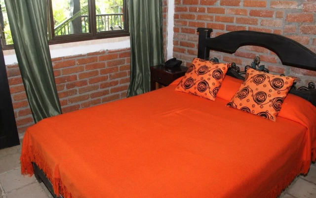 Hotel Hacienda Casa Blanca