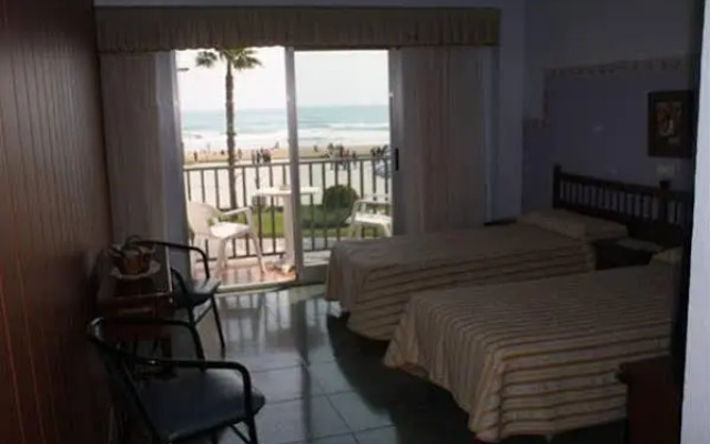 Hotel Rio Mar