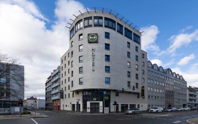 B&B HOTEL Wuppertal-City