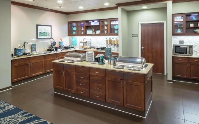 Homewood Suites by Hilton  Fresno Airport/Clovis, CA