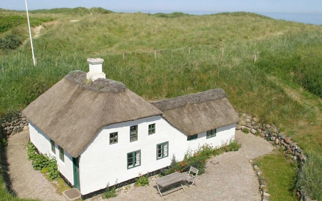Rustic Holiday Home in Løkken near Sea