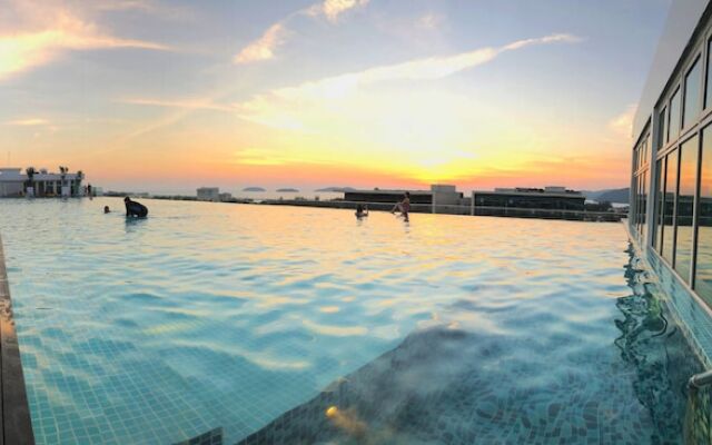 A-Home @ Sutera Avenue