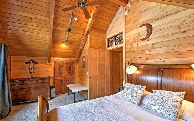 Secluded W Game Room And Huge Wraparound Deck 3 Bedroom Cabin