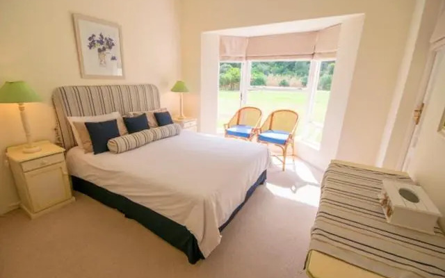 16 River Club Villas