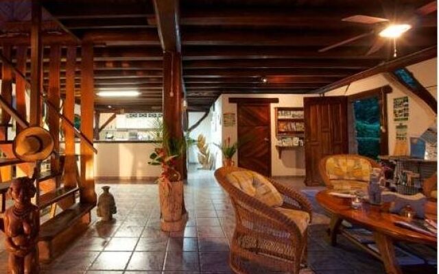 Suizo Loco Lodge