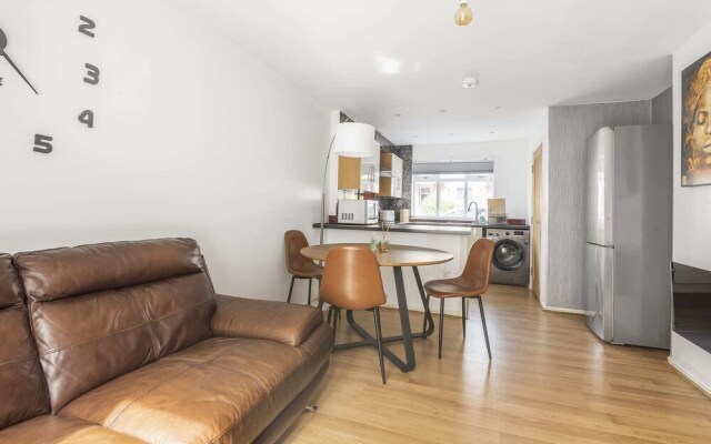 Cosy 3 bedroom home - Manchester