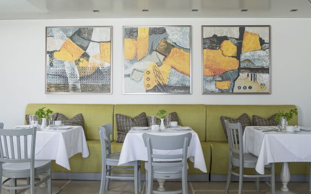 Kouros Art Hotel - Adults Only