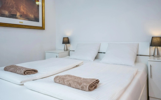 Valletta Main Street Apartment DELUXE