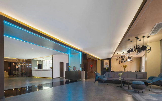 Orange Hotel (Xiamen Jimei Xuecun)