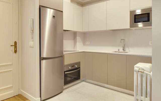 Arrasate 2 Apartment by FeelFree Rentals