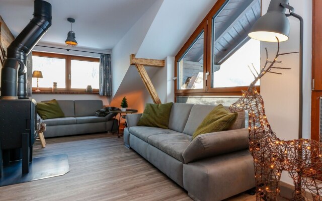 Modern Holiday Home in Salzburg with Swimming Pool