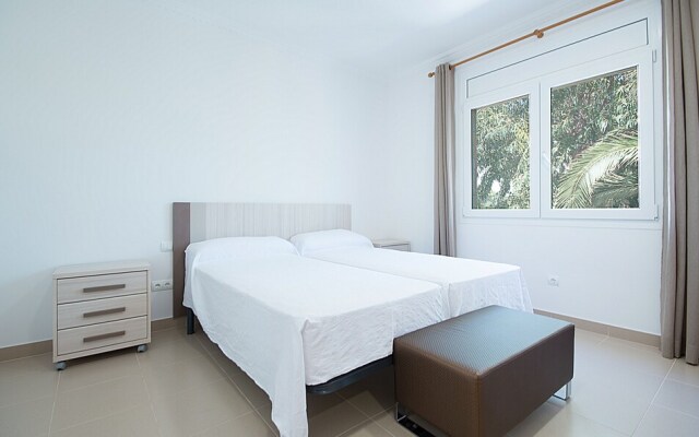 Holiday House close to Port Aventura